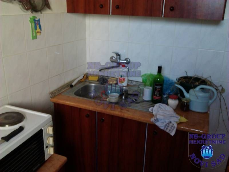 stan na prodaju Novi Sad 44m2 380027