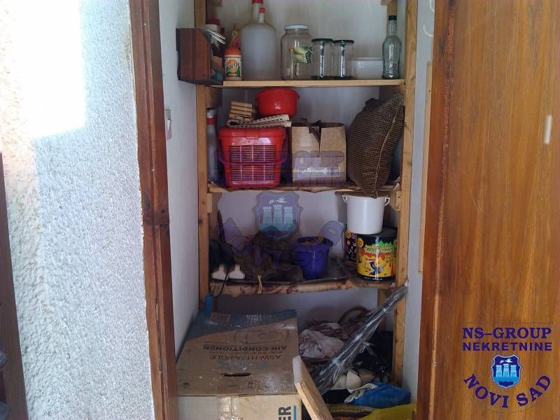 stan na prodaju Novi Sad 44m2 380027