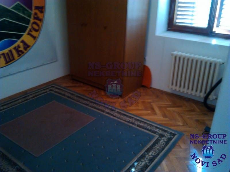 stan na prodaju Novi Sad 44m2 380027
