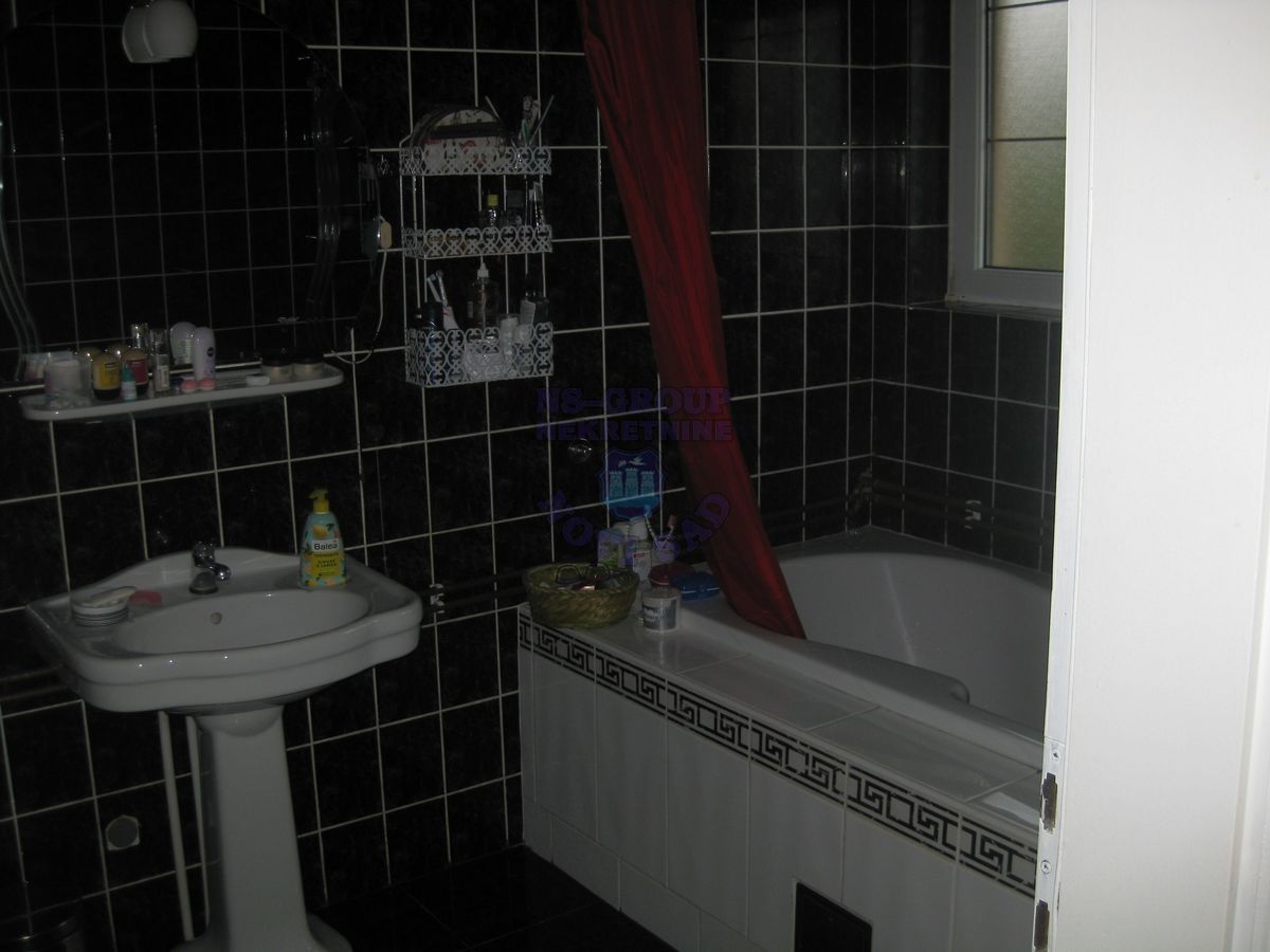 kuca na prodaju Veternik 320m2 368674