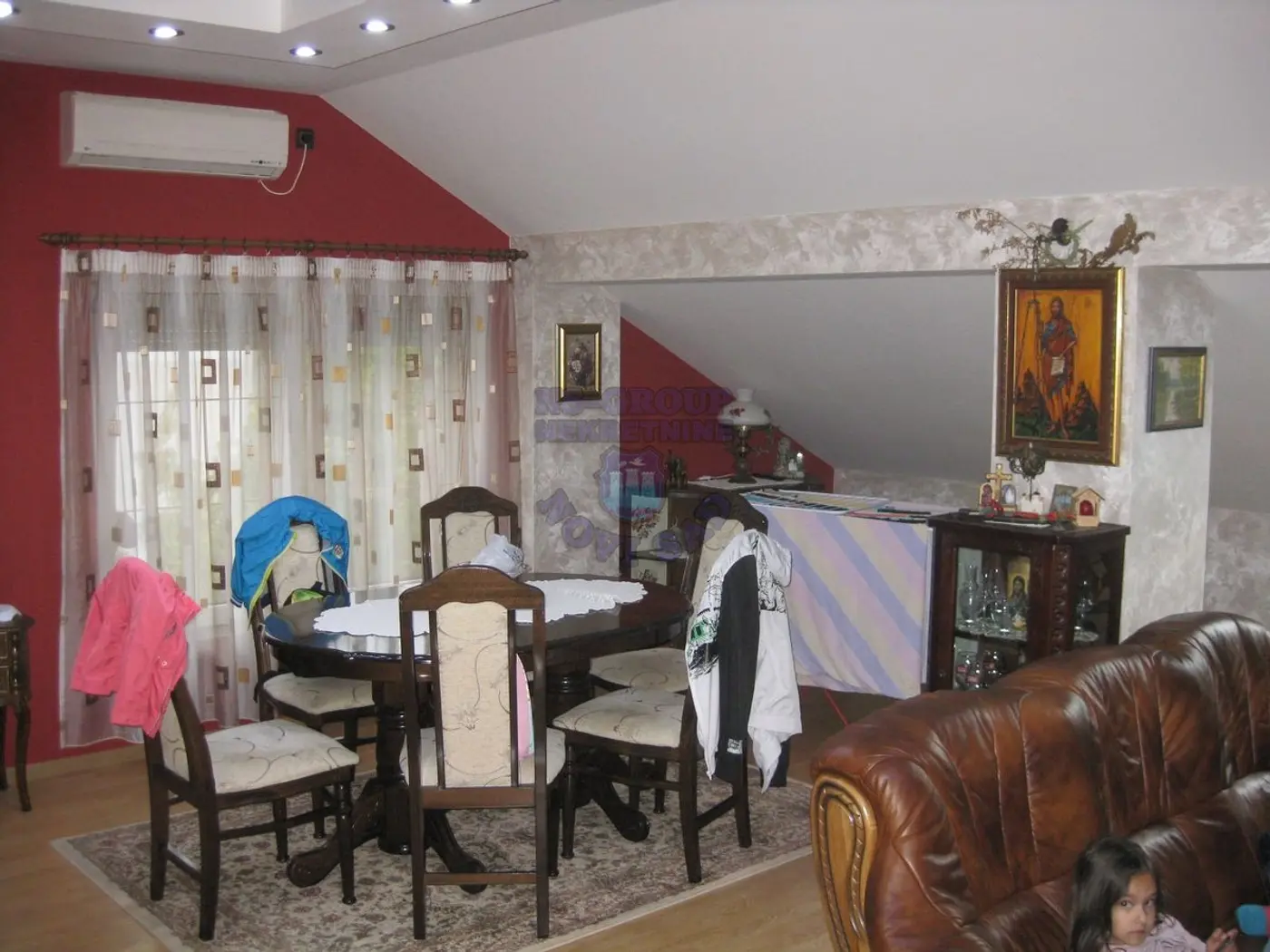 kuca na prodaju Veternik 320m2 368674