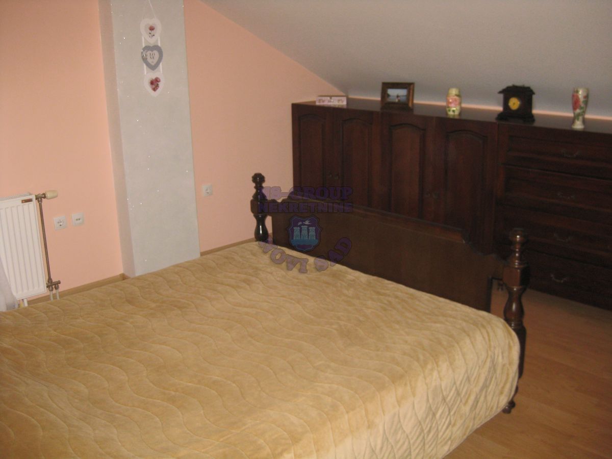 kuca na prodaju Veternik 320m2 368674