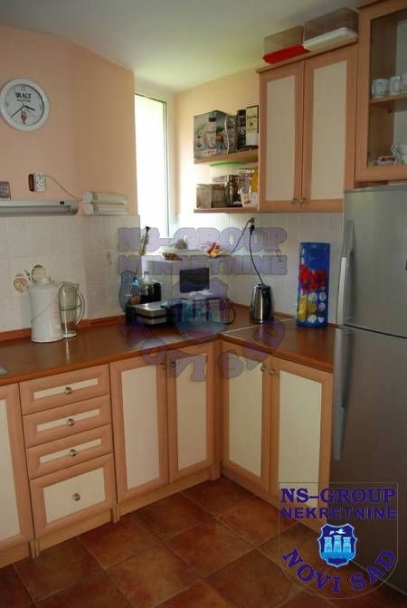 kuca na prodaju Novi Sad 246m2 374286