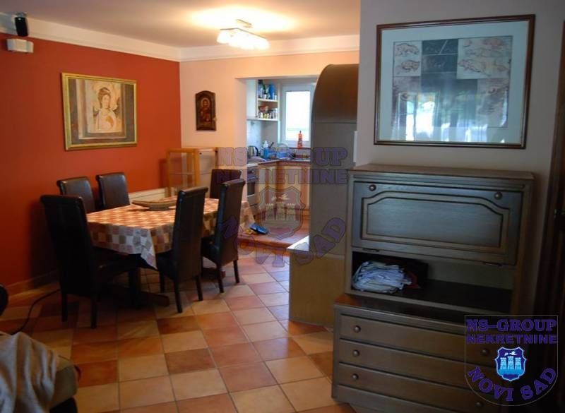 kuca na prodaju Novi Sad 246m2 374286