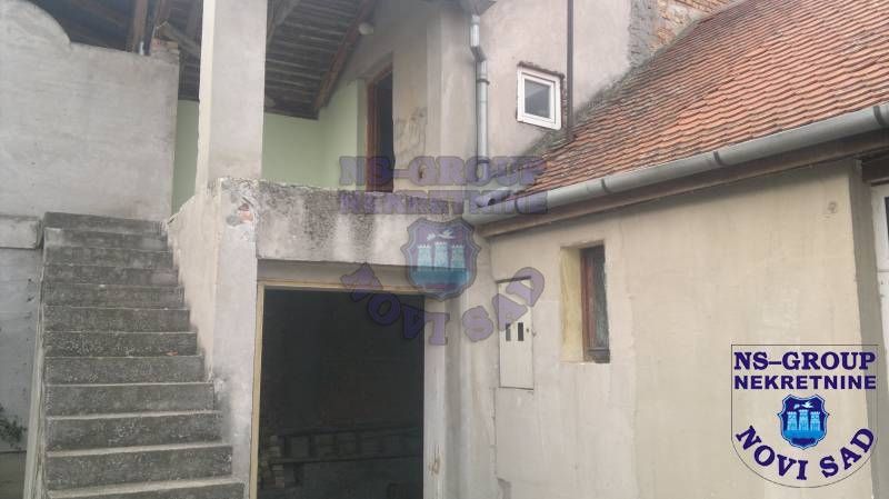 kuca na prodaju Petrovaradin 157m2 383688
