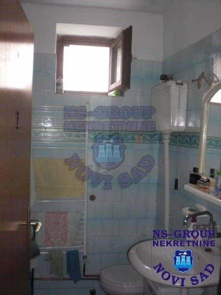 kuca na prodaju Sremski Karlovci 200m2 389584