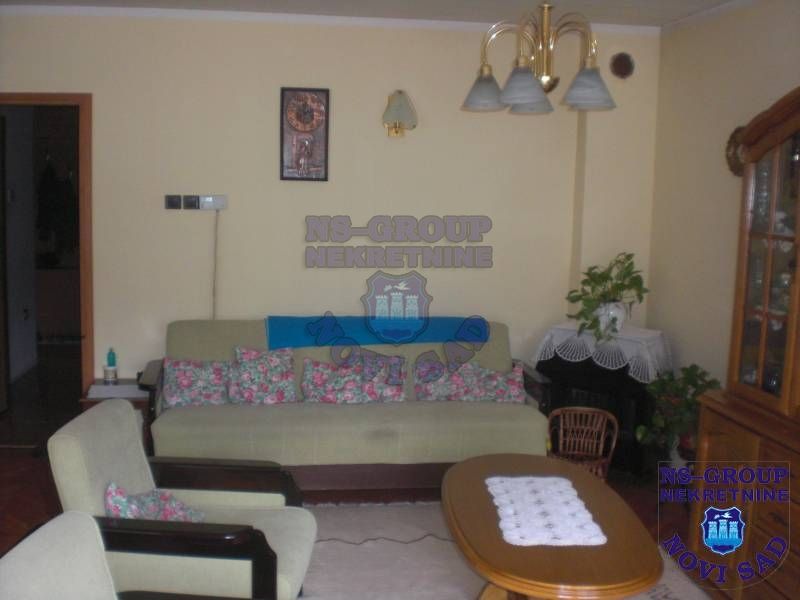 kuca na prodaju Sremski Karlovci 200m2 389584