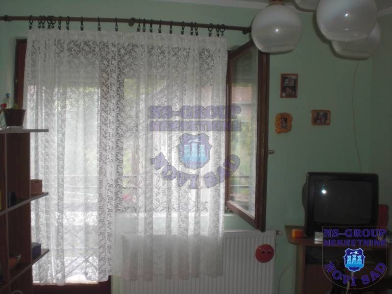 kuca na prodaju Sremski Karlovci 200m2 389584