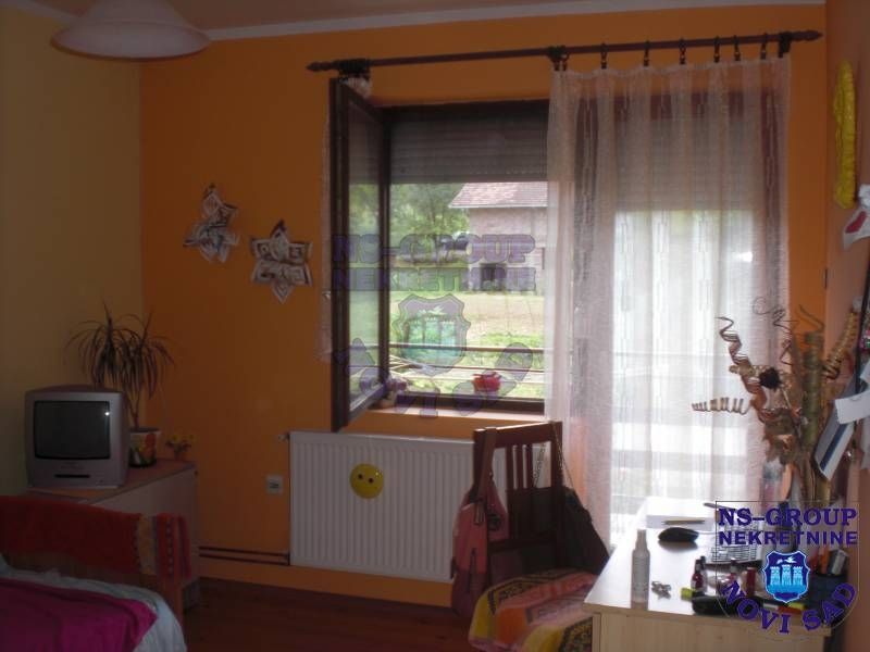 kuca na prodaju Sremski Karlovci 200m2 389584