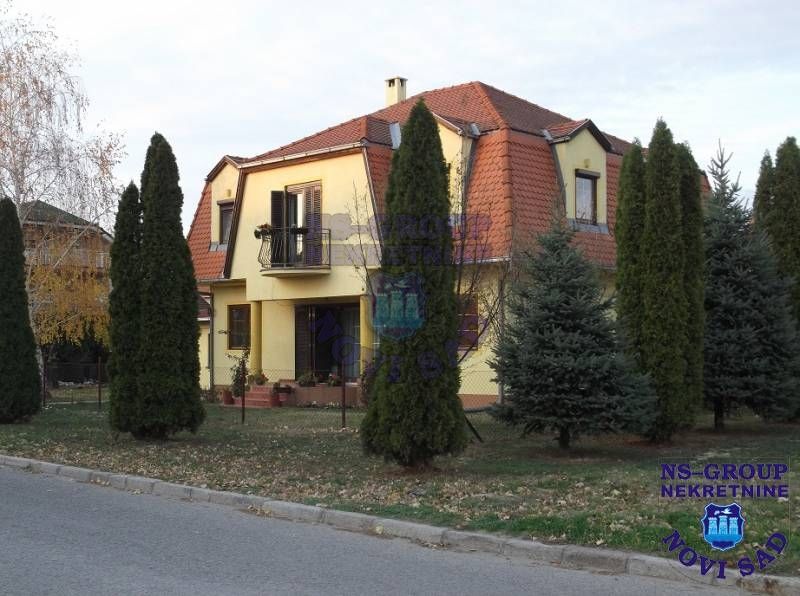 kuca na prodaju Veternik 180m2 372219