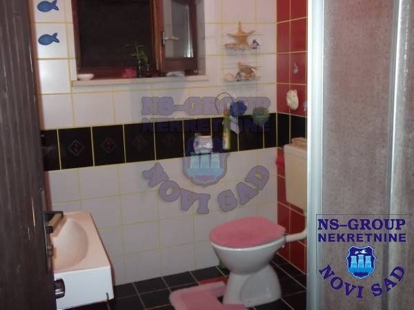 kuca na prodaju Veternik 230m2 366541