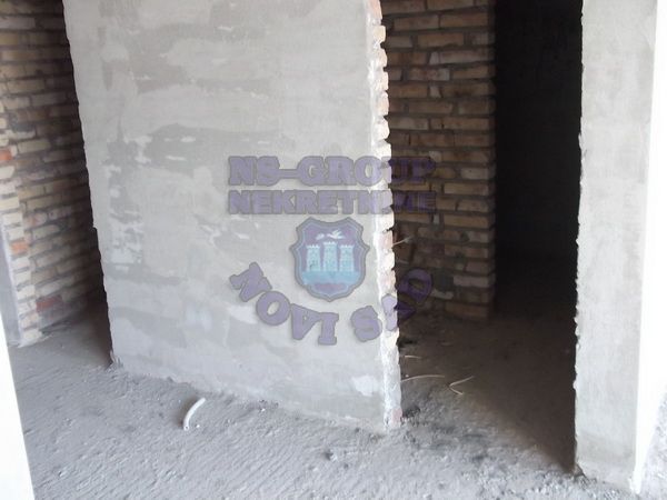 lokal na prodaju Novi Sad 133m2 326115