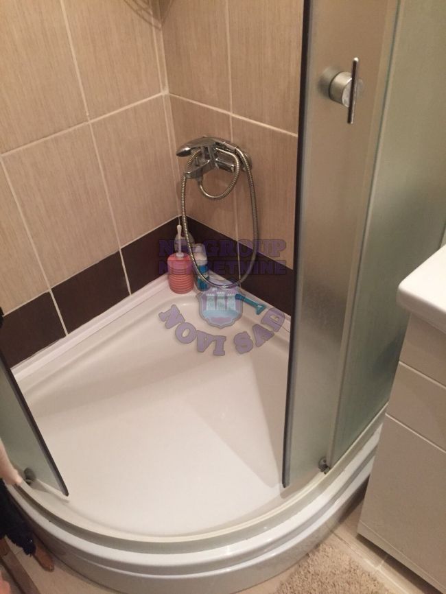 lokal na prodaju Novi Sad 150m2 317111