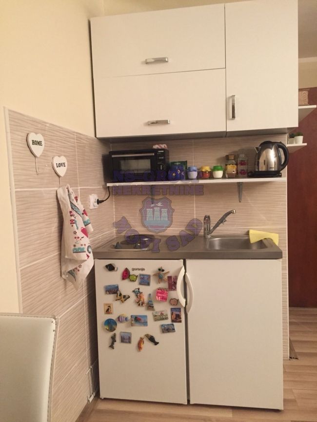 lokal na prodaju Novi Sad 150m2 317111