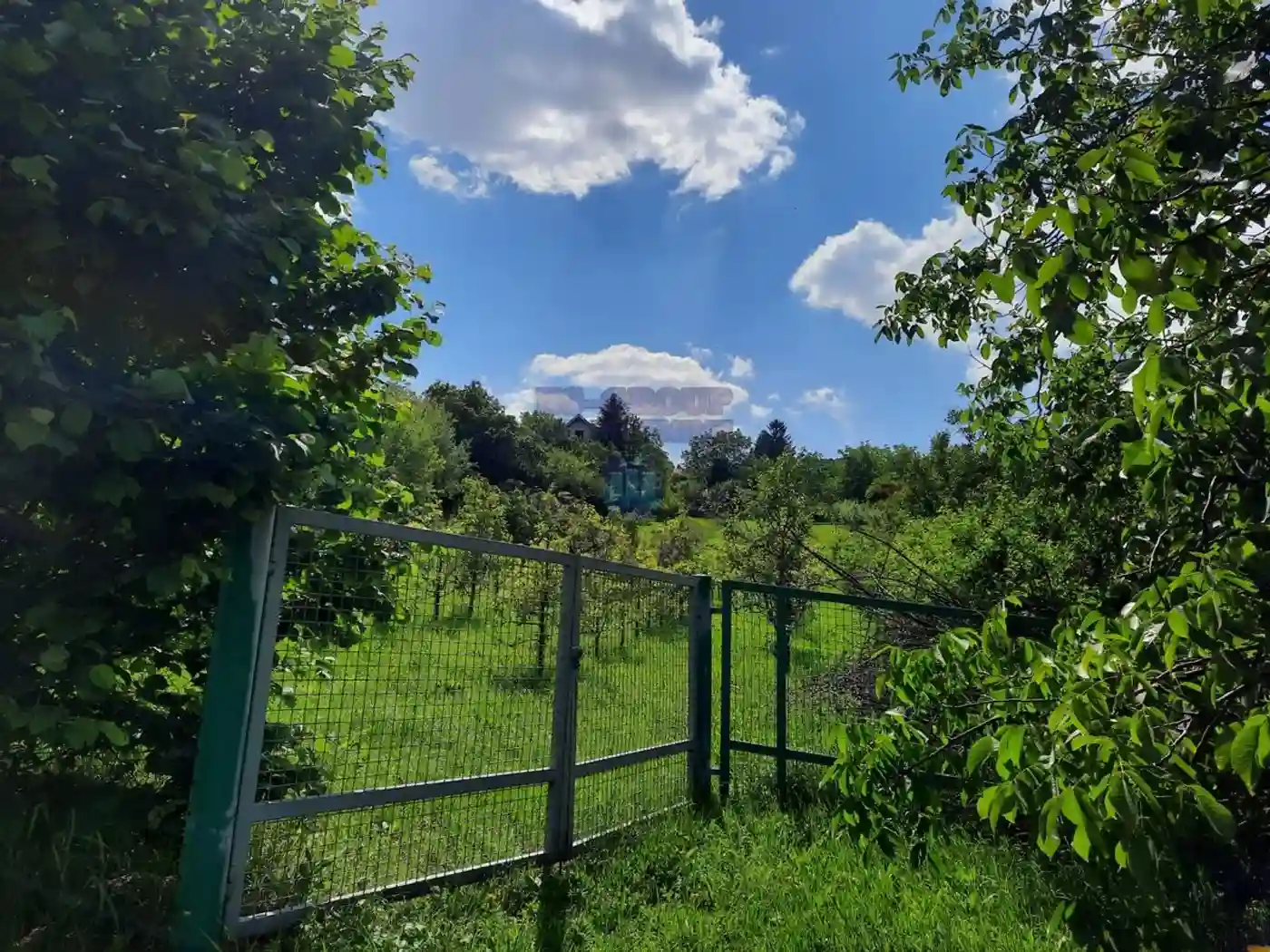 plac na prodaju Sremska Kamenica 3284m2 402195