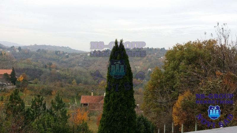 kuca na prodaju Sremska Kamenica 257m2 472509