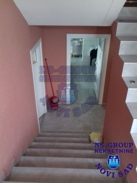 Kuća na prodaju Veternik 600m2, 410685