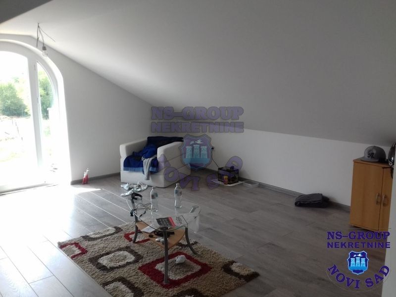 Kuća na prodaju Veternik 600m2, 410685