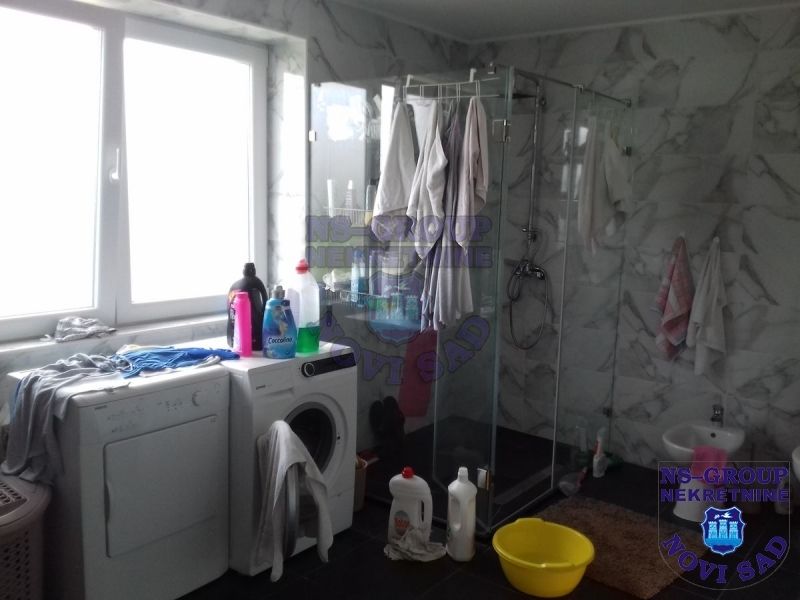 Kuća na prodaju Veternik 600m2, 410685