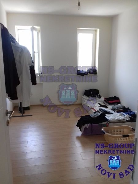 Kuća na prodaju Veternik 600m2, 410685