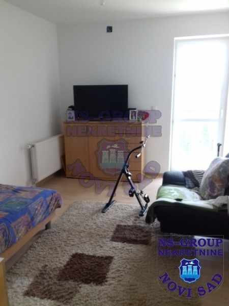 Kuća na prodaju Veternik 600m2, 410685