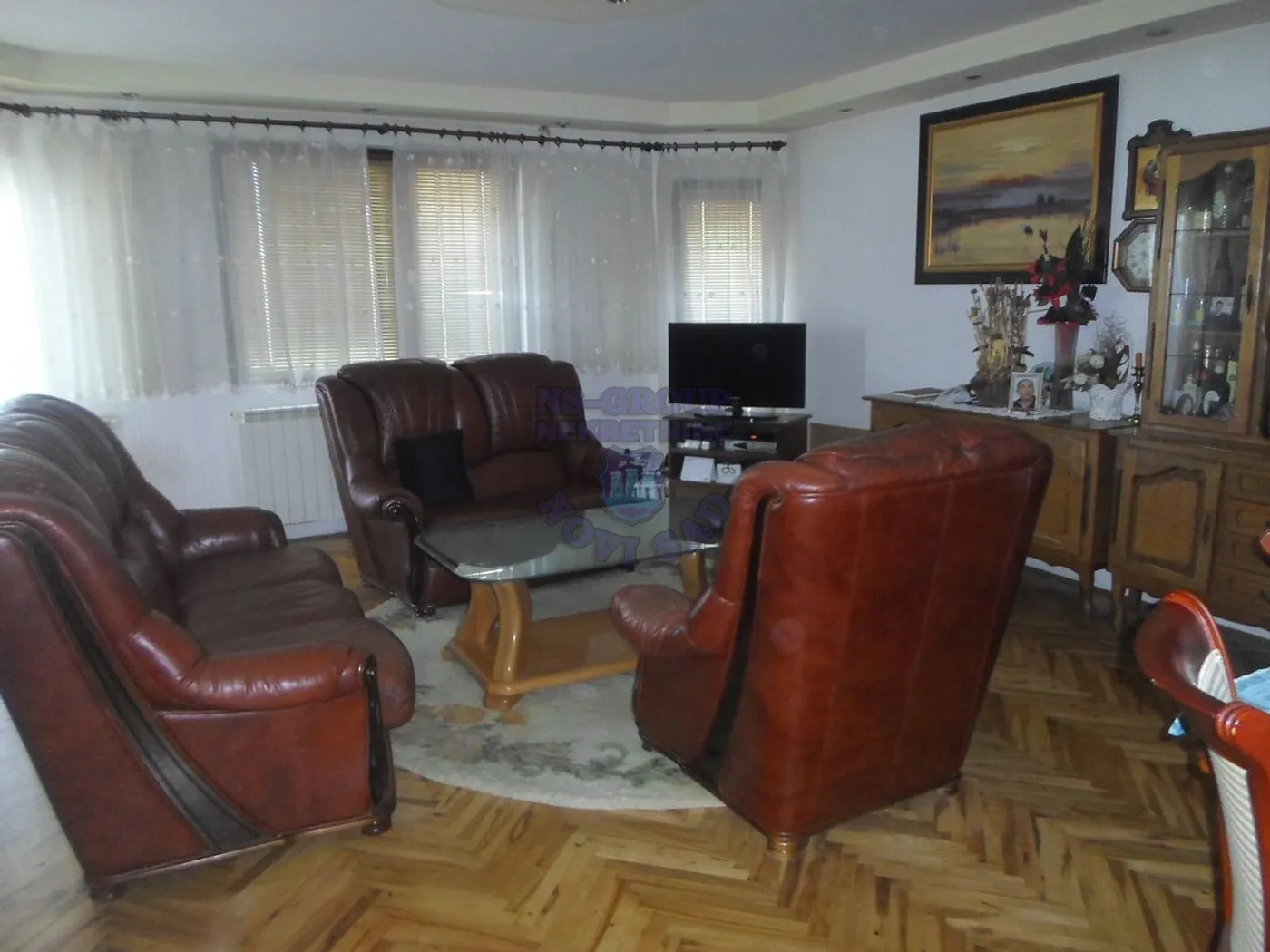 kuca na prodaju Petrovaradin, 315m2 418201