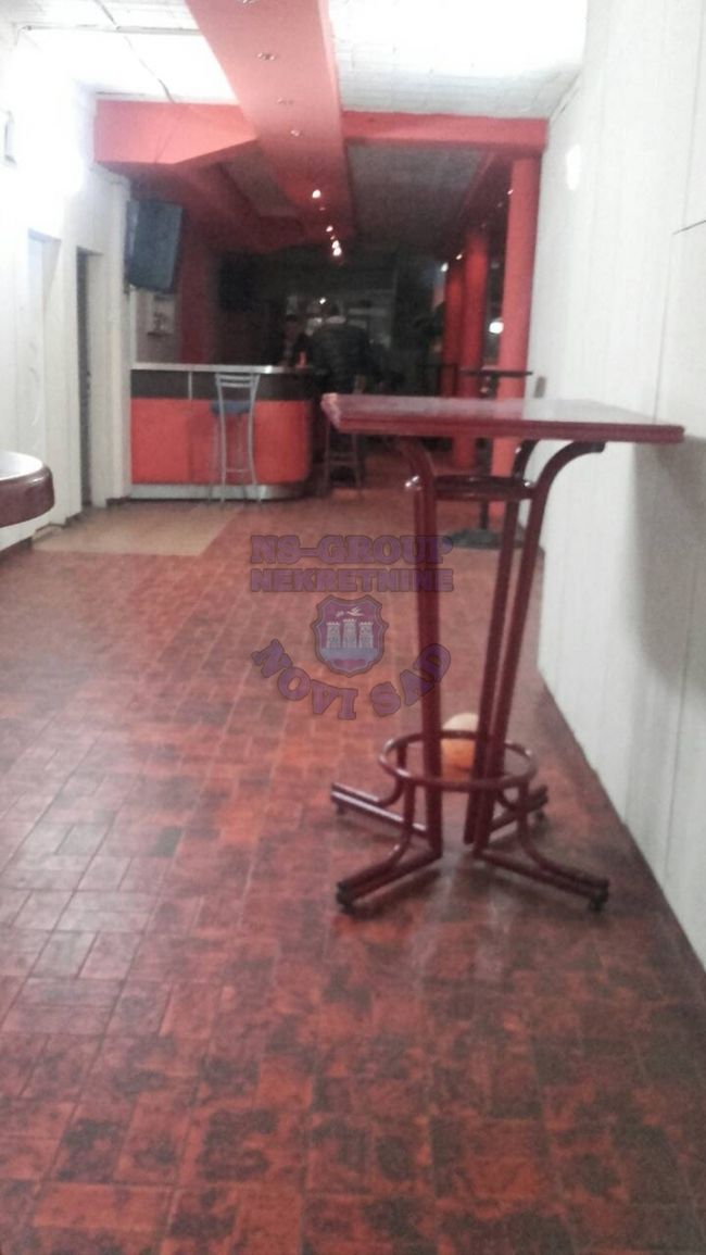 lokal na prodaju Titel 391m2 428577