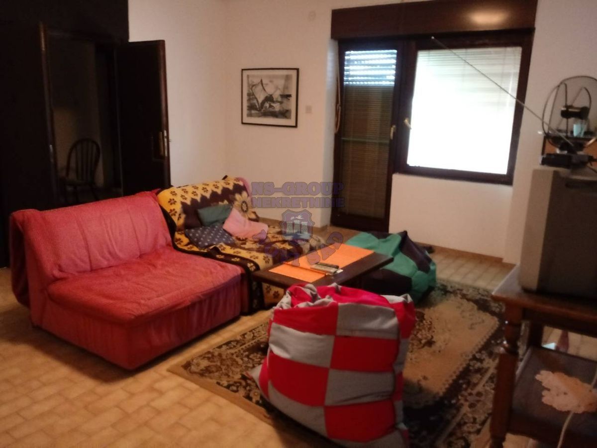 kuca na prodaju Čenej 228m2 432476