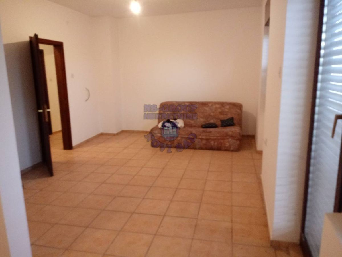 kuca na prodaju Čenej 228m2 432476