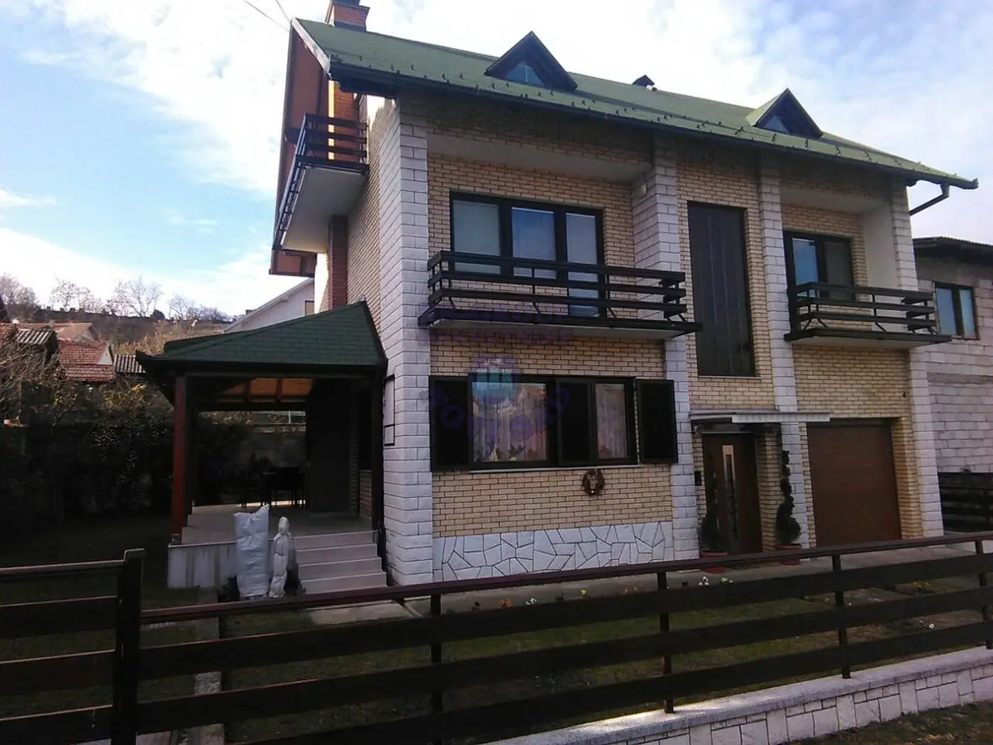 kuca na prodaju Bukovac, 270m2 427545