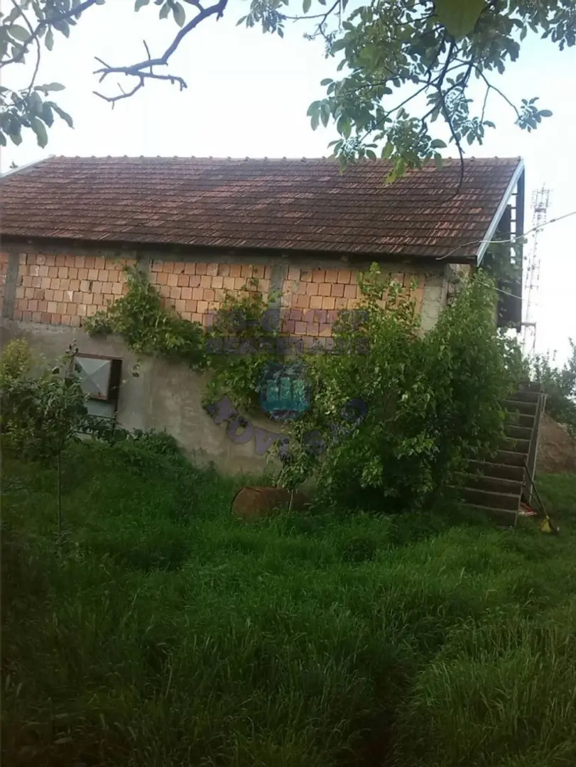 kuca na prodaju Kraljevci 202m2 441795