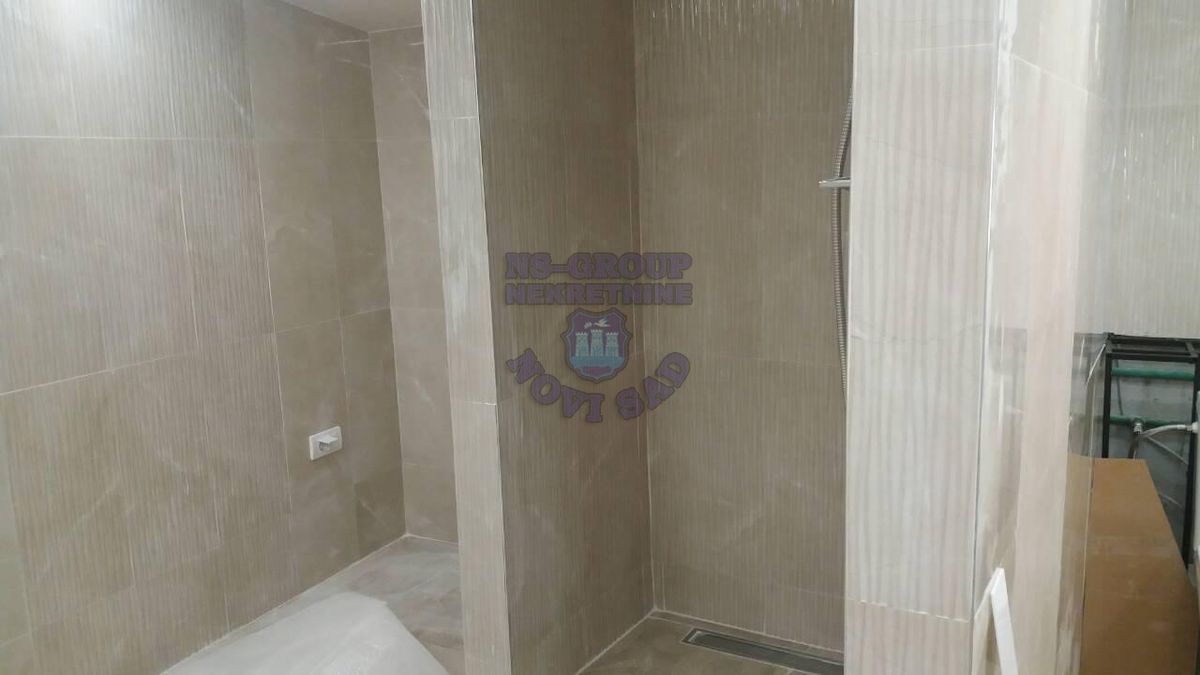lokal na prodaju Novi Sad 151m2 445054