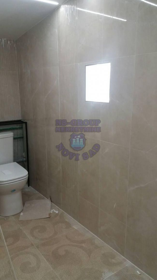 lokal na prodaju Novi Sad 151m2 445054