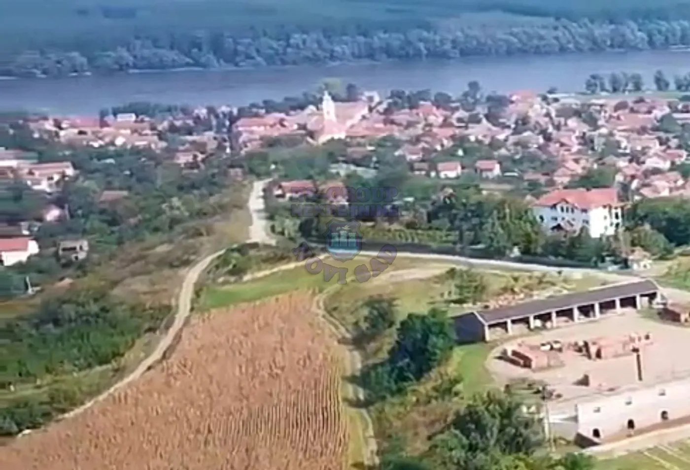 plac na prodaju Čerević, 1085m2 447655