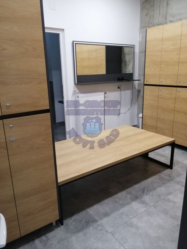lokal na prodaju Novi Sad 360m2 447928