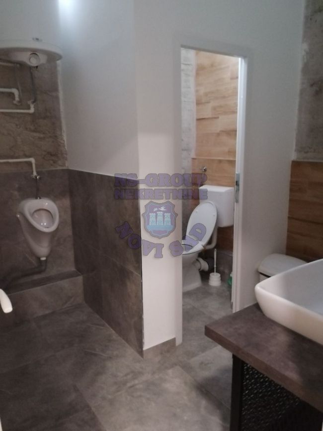 lokal na prodaju Novi Sad 360m2 447928