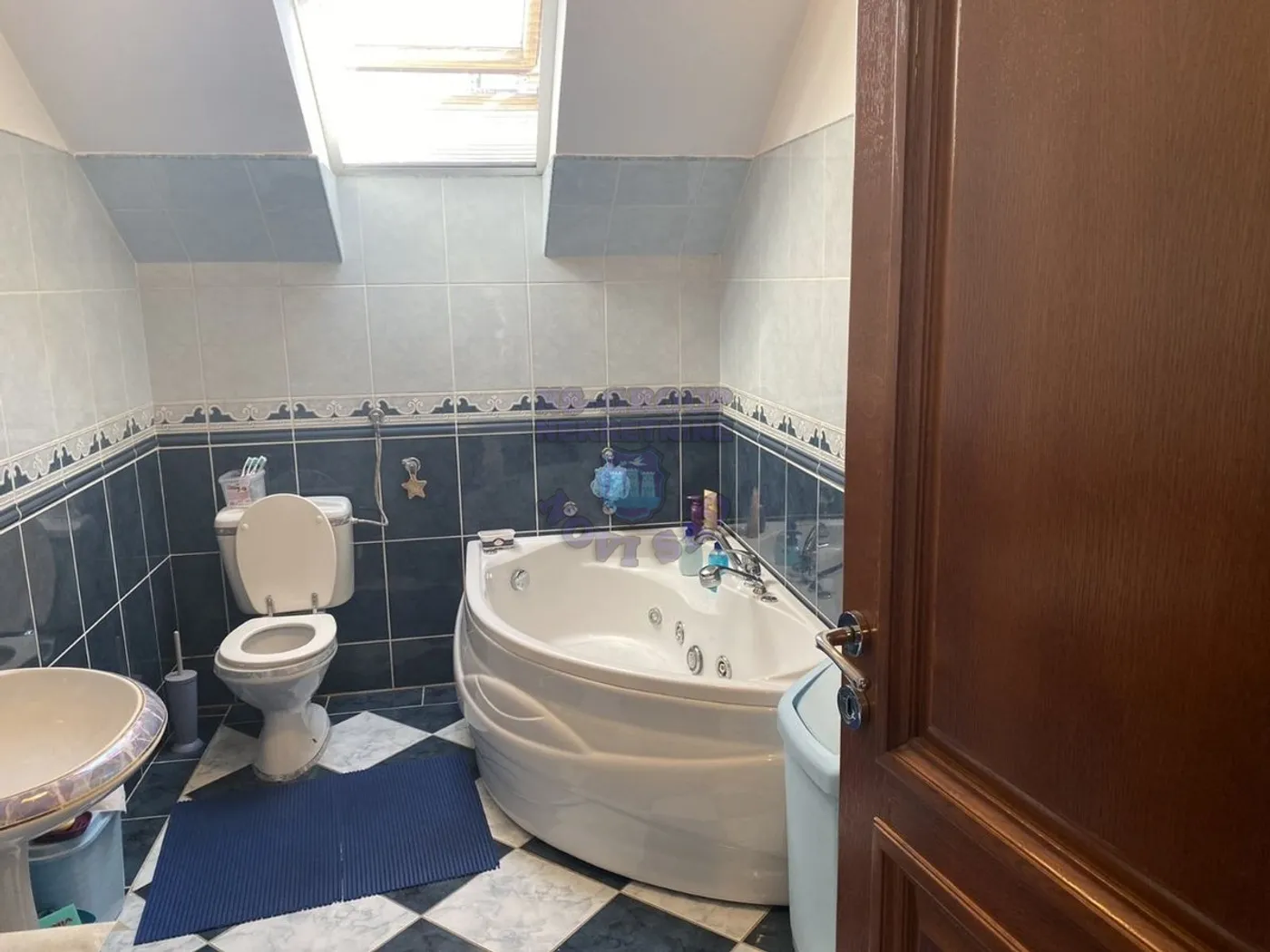 kuca na prodaju Novi Sad 830m2 448296