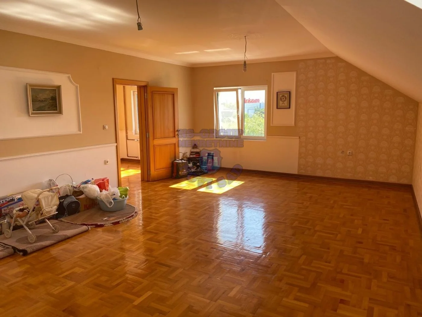kuca na prodaju Novi Sad 830m2 448296
