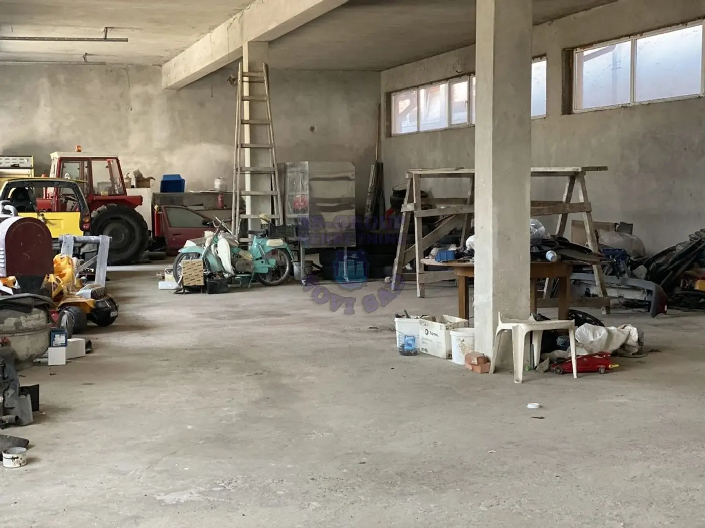 kuca na prodaju Novi Sad 830m2 448296