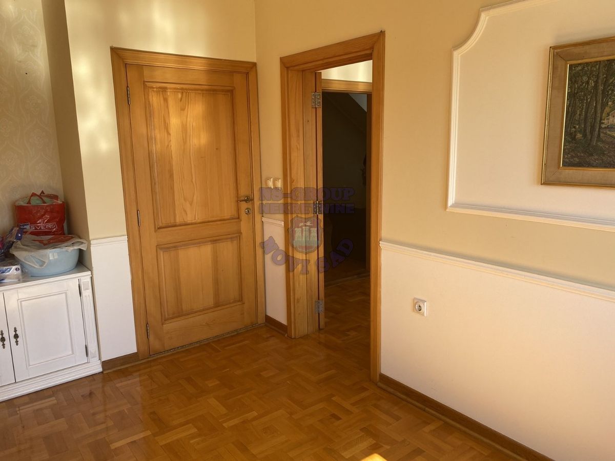 kuca na prodaju Novi Sad 830m2 448296