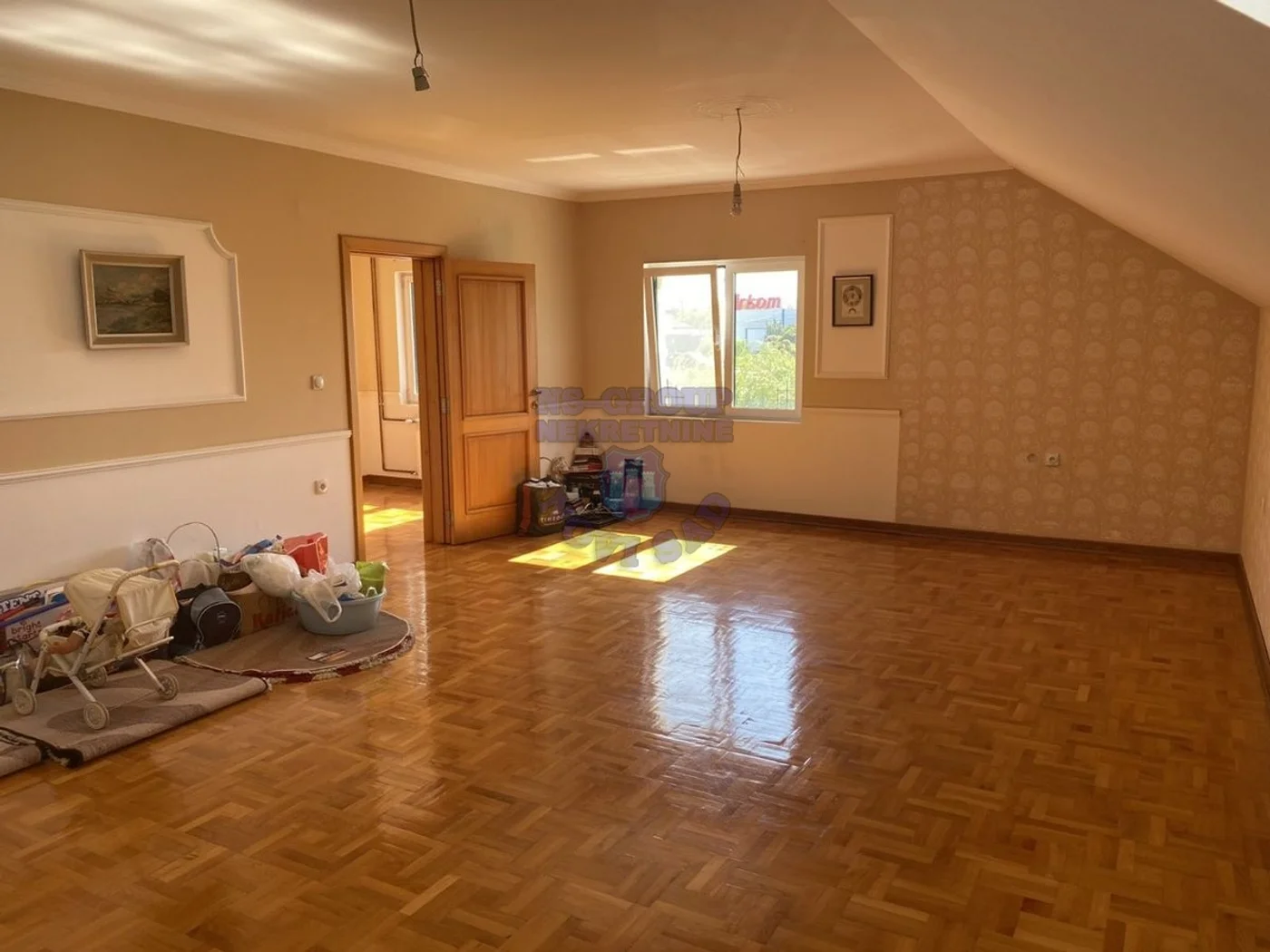 kuca na prodaju Novi Sad 830m2 448296