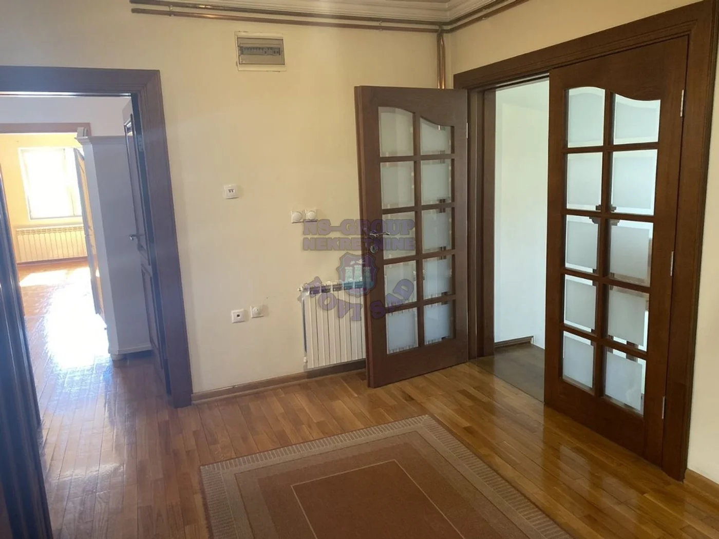 kuca na prodaju Novi Sad 830m2 448296