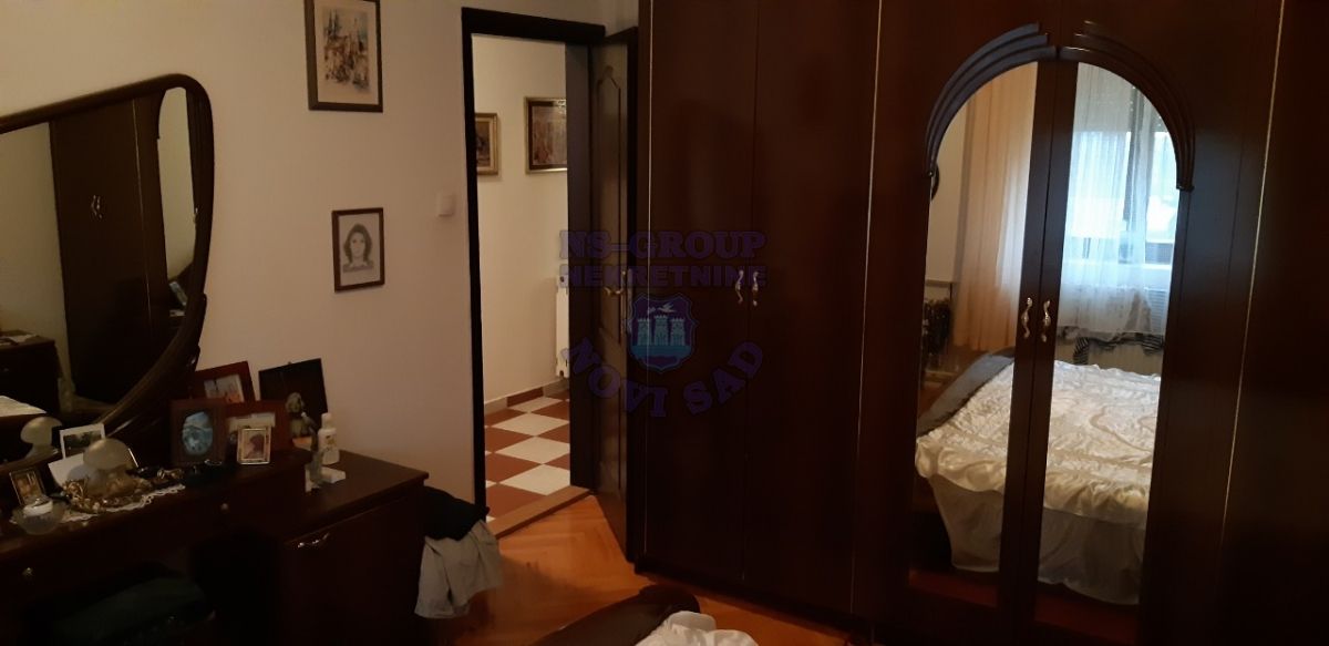 kuca na prodaju Novi Sad 200m2 448324