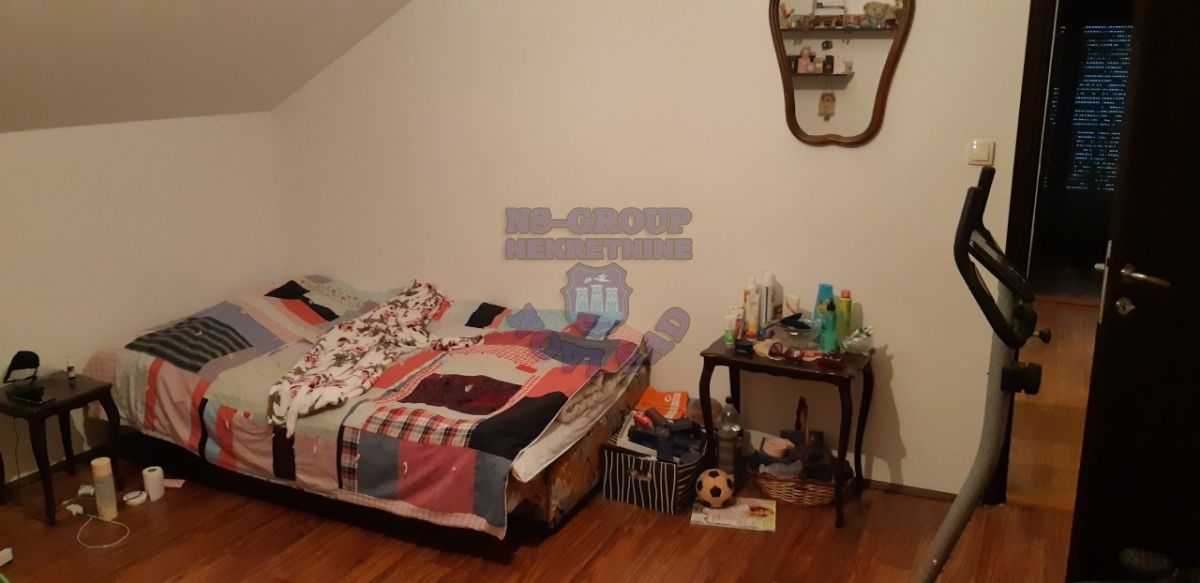 kuca na prodaju Novi Sad 200m2 448324
