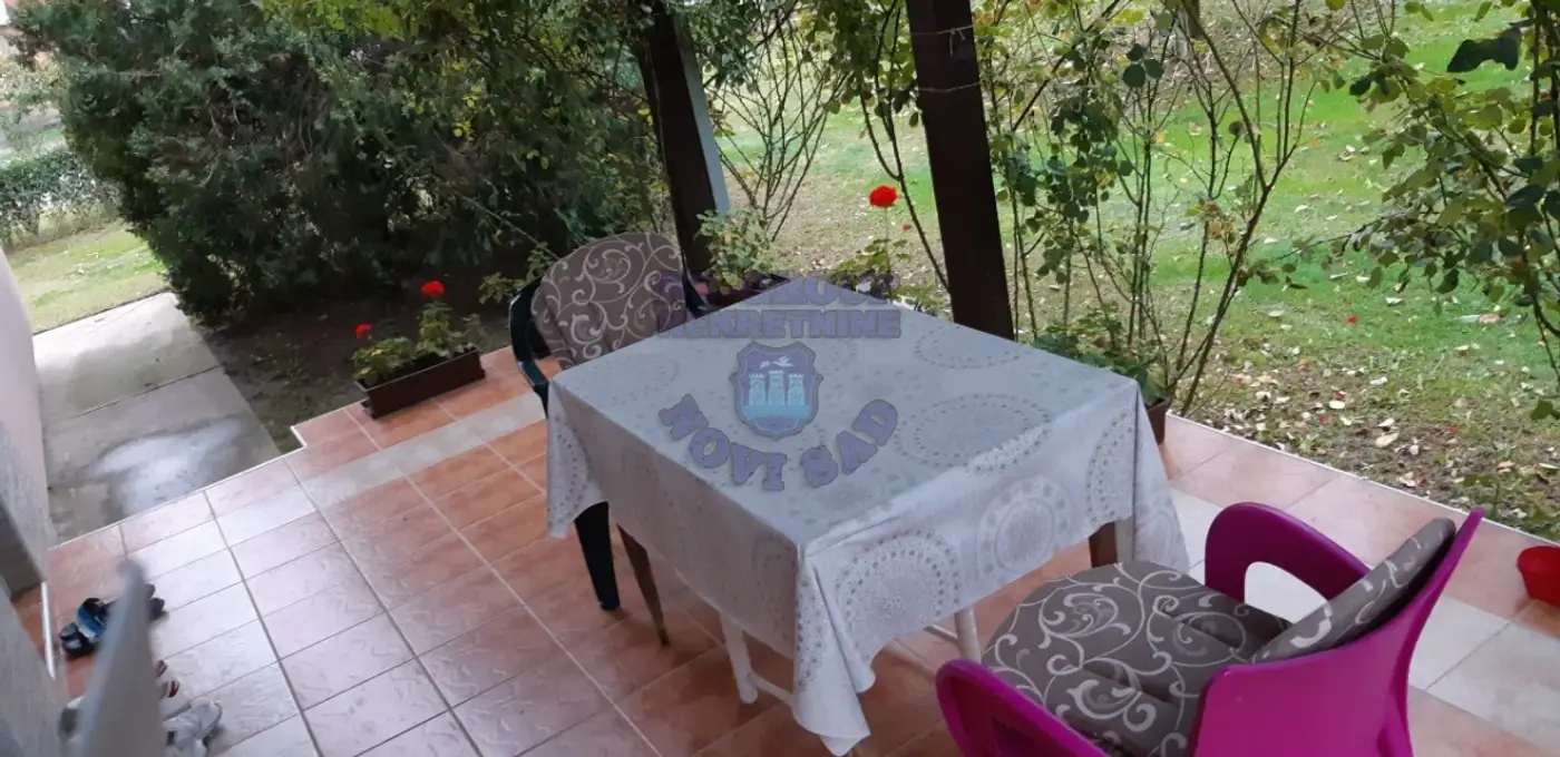 kuca na prodaju Novi Sad 200m2 448324