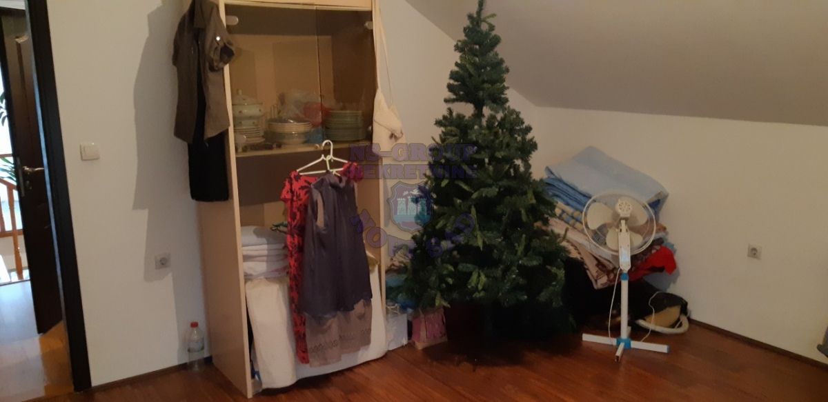 kuca na prodaju Novi Sad 200m2 448324