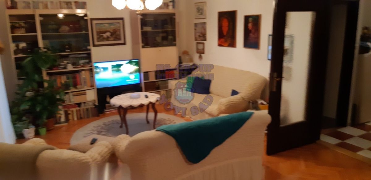 kuca na prodaju Novi Sad 200m2 448324