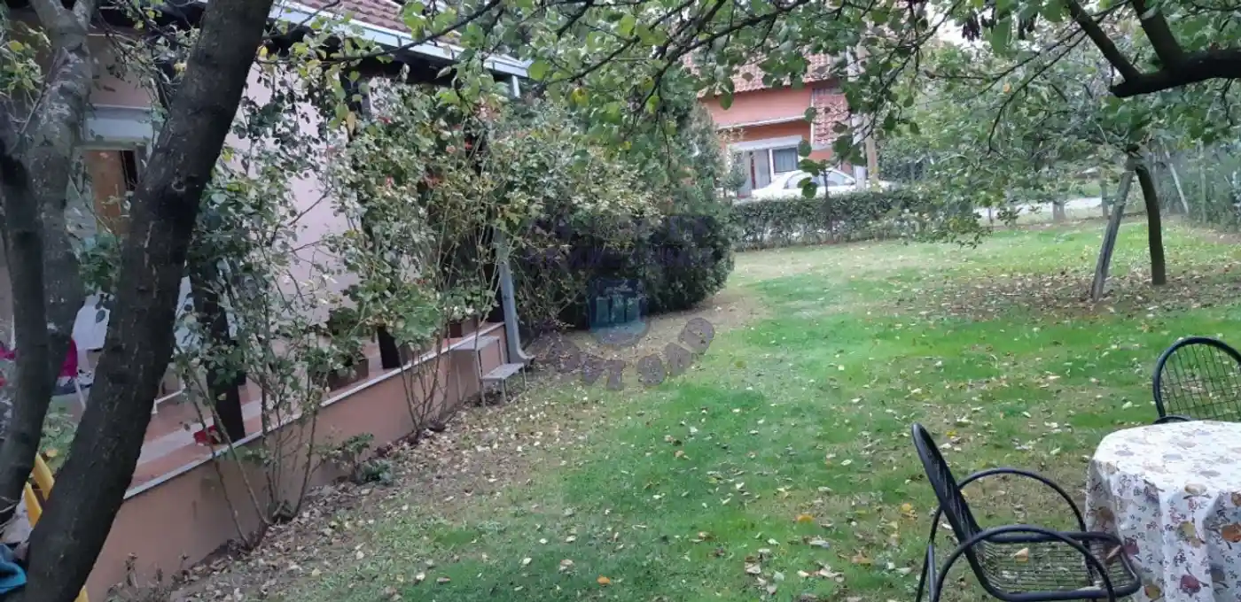 kuca na prodaju Novi Sad 200m2 448324