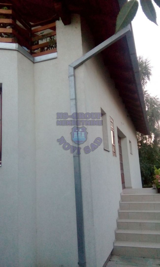 kuca na prodaju Novi Sad 228m2 450391