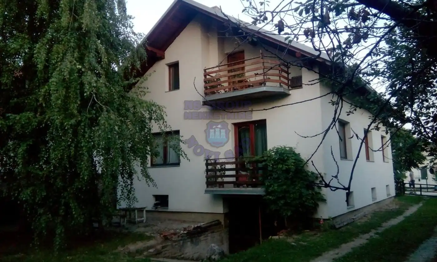 kuca na prodaju Novi Sad, 228m2 450391
